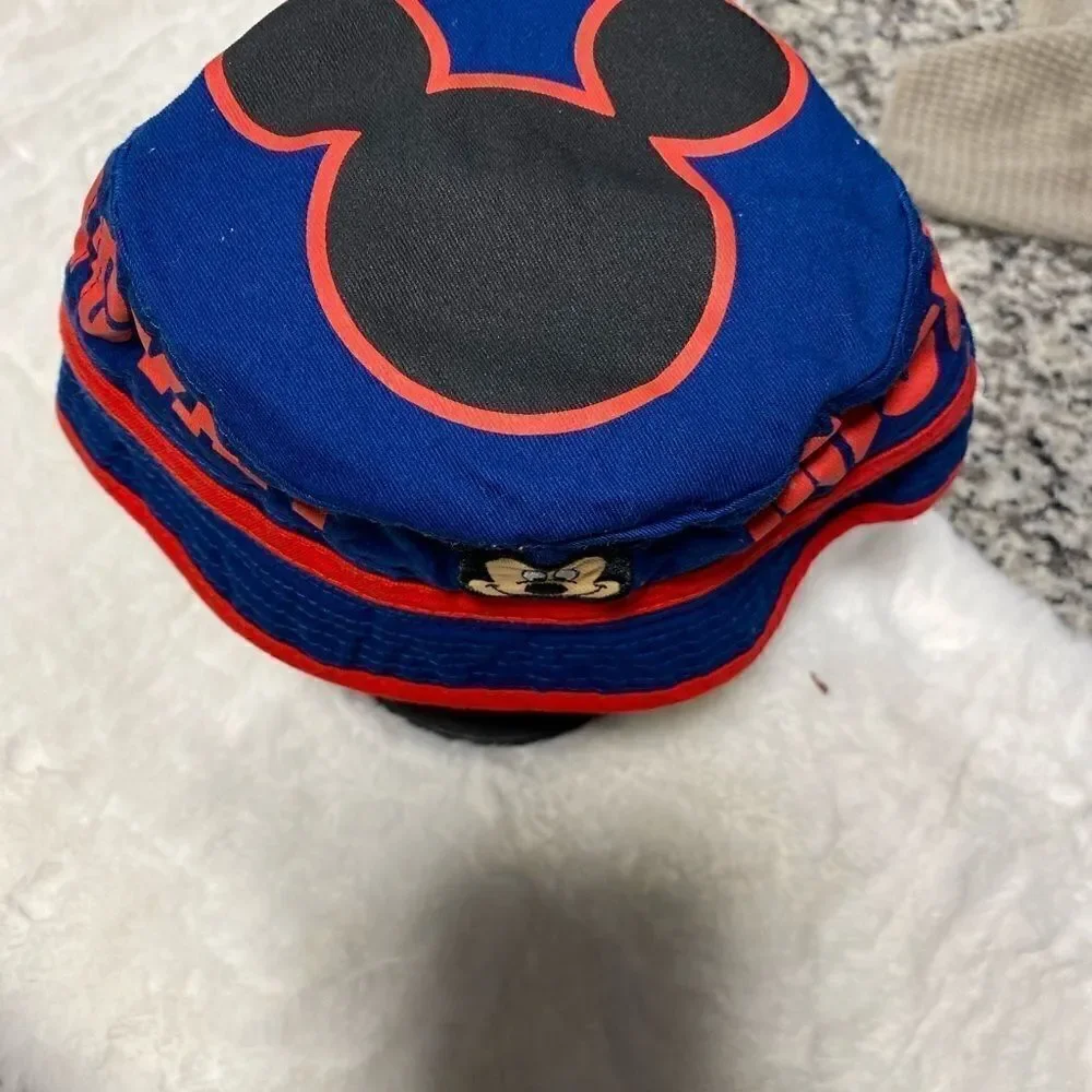 EUC Mickey Mouse Bucket Hat kids.